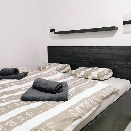 Halovaa Apartamento Bratislava